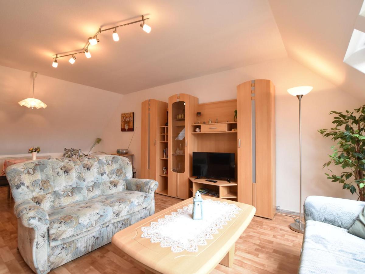 Attractive Apartment In Kluetz Near The Sea Клюц Екстер'єр фото